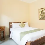 Blanjong Homestay By Ecommerceloka